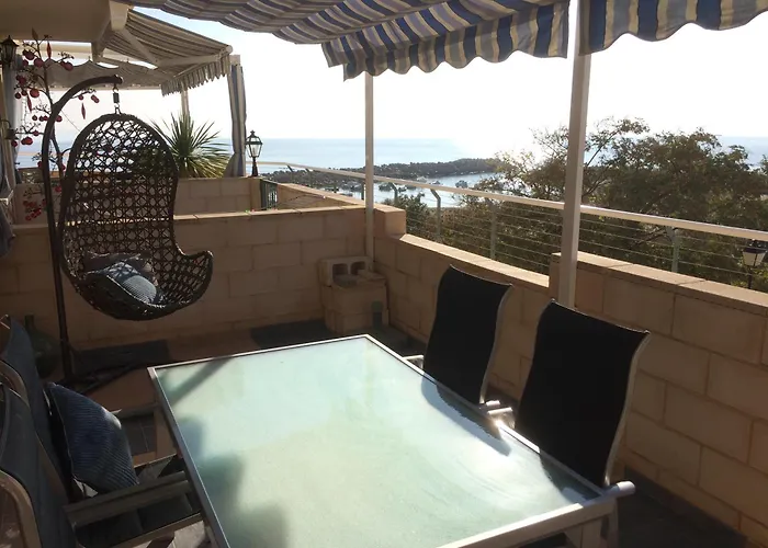 Chameleon Beachfront Ibiza Style Apartament