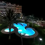 Chameleon Beachfront Ibiza Style 公寓 坎佩略
