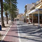 Chameleon Beachfront Ibiza Style 公寓