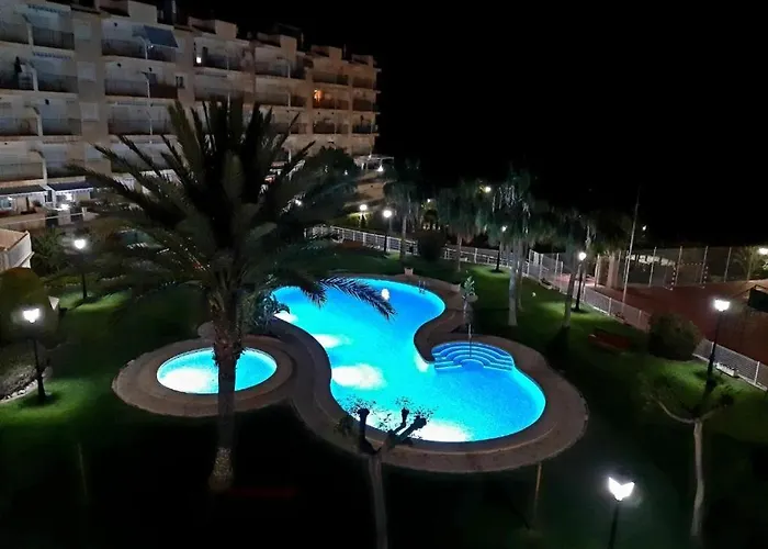 Chameleon Beachfront Ibiza Style شقة إل كامبيلو